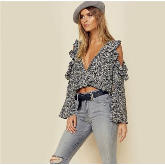 Blue Life Raven Top Floral Cold Shoulder Bell Sleeve Blouse Black Cream Women XS - Picture 3 of 11